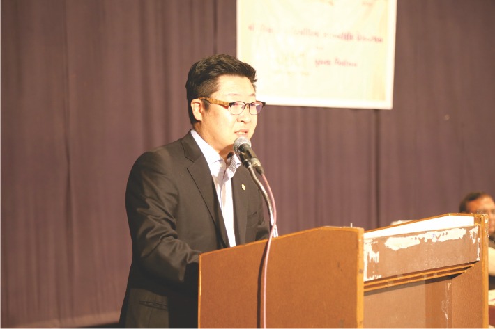 Dr. Min Chul Park